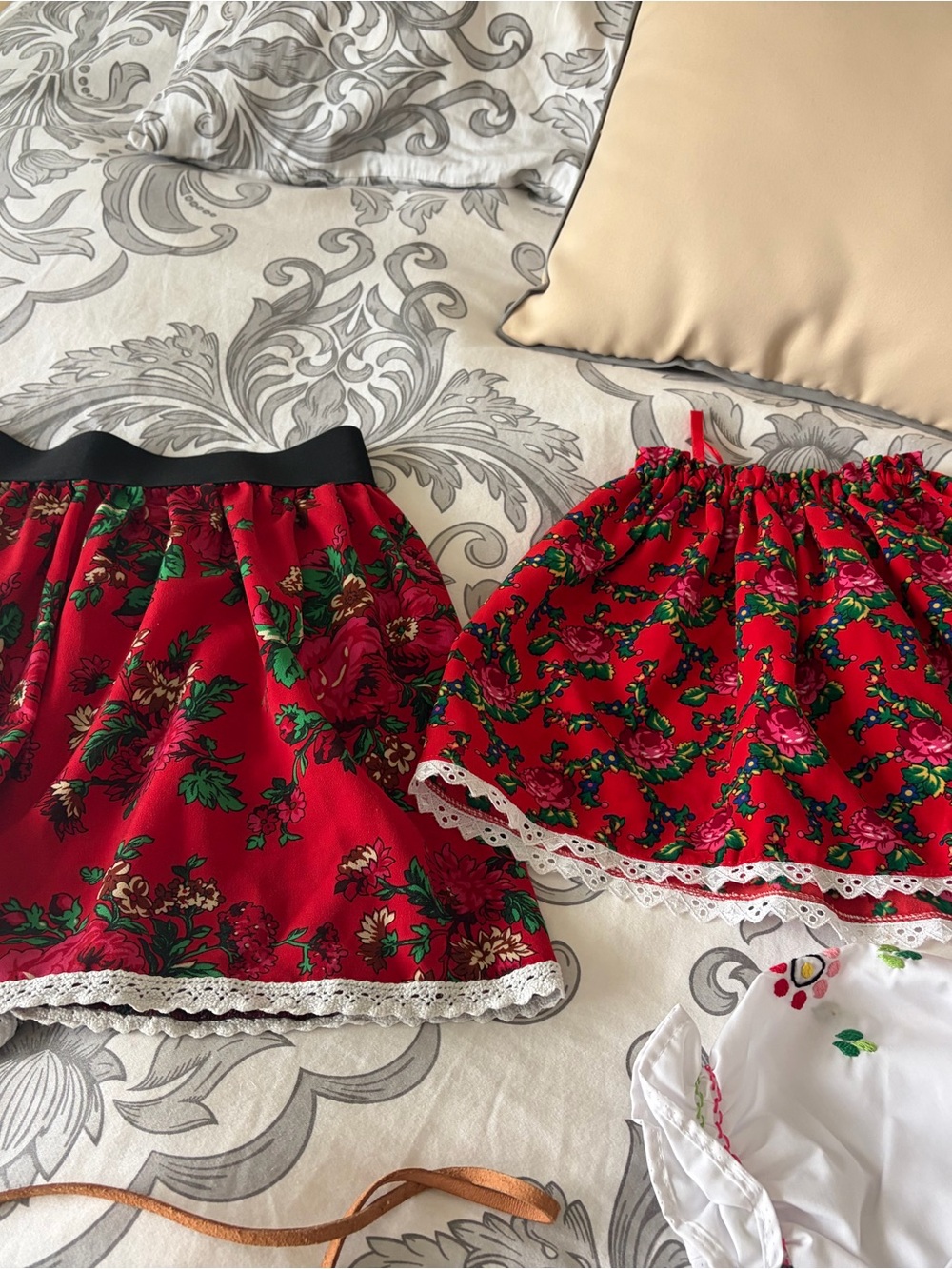 Red Floral Women's Skirt with Lace Trim